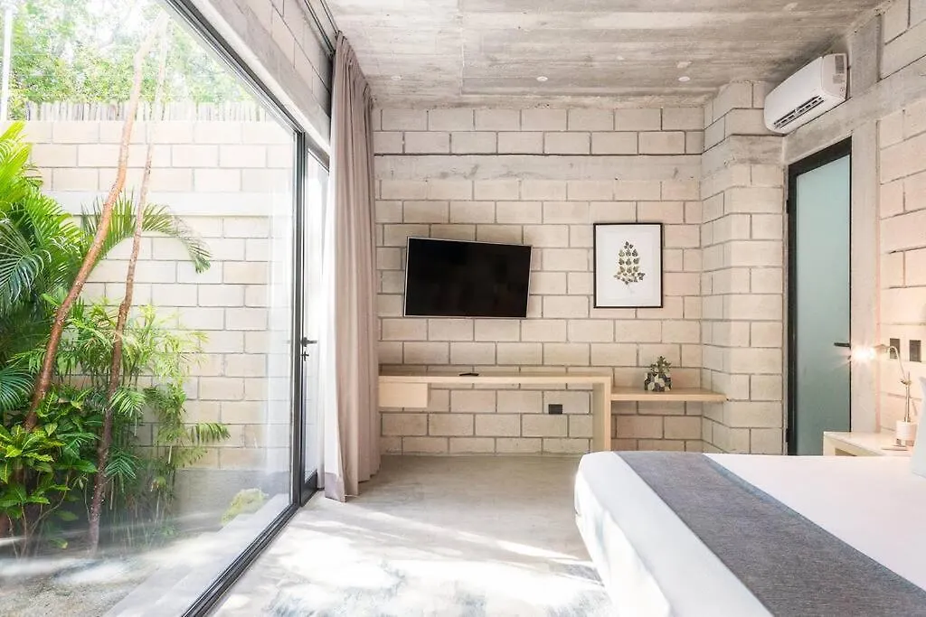 Villa Nimi: Architectural Gem with Private Pool & Concierge Tulum